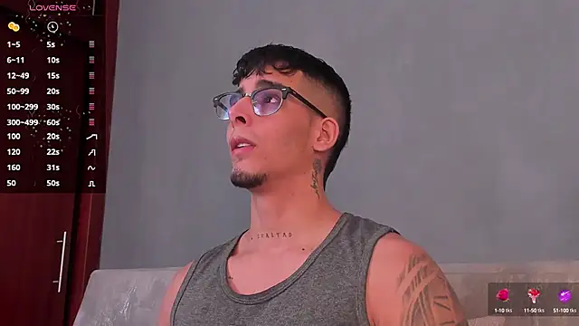 iamcamiloo  online show from 01/19/25, 02:59