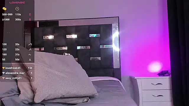 iamcamiloo  online show from 02/19/25, 09:17