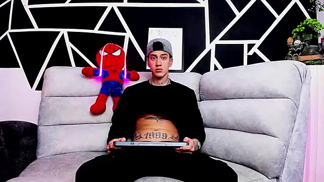 Snapshot of JUSTIN_FULLER1 chatting on 03/19/25, 09:16 JUSTIN FULLER1 online show from 03/19/25, 09:16