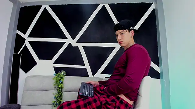 Snapshot of JUSTIN_FULLER1 chatting on 11/03/25, 05:25 JUSTIN FULLER1 online show from 11/03/25, 05:25