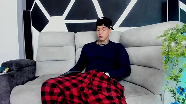 Snapshot of JUSTIN_FULLER1 chatting on 11/09/25, 07:01 JUSTIN FULLER1 online show from 11/09/25, 07:01