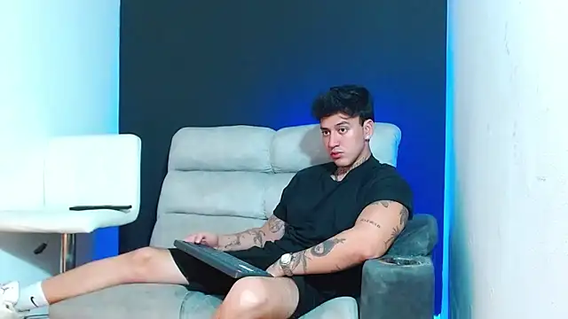 JUSTIN FULLER1 online show from 03/09/26, 12:03