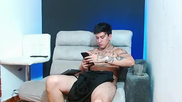 JUSTIN FULLER1 online show from 03/21/26, 05:45