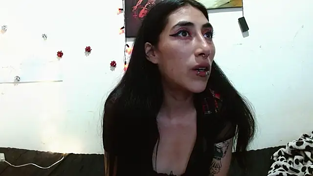 Asterothxznikki online show from 12/21/24, 09:01