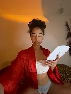 Snapshot of redbonejada chatting on 01/04/25, 05:37 redbonejada online show from 01/04/25, 05:37