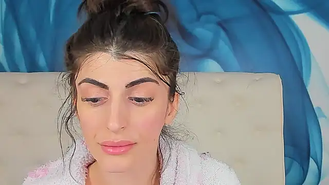 SkinnyDolly online show from 03/09/26, 09:41