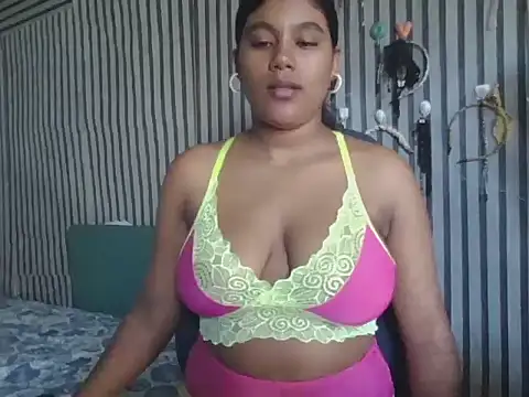 Lilmisskay18 online show from 02/25/26, 08:13