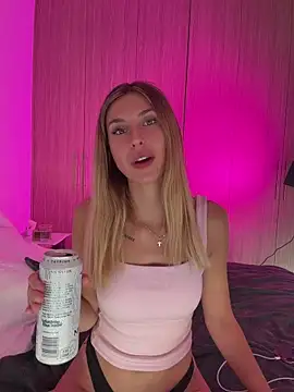 emma05 online show from 06/30/26, 06:14