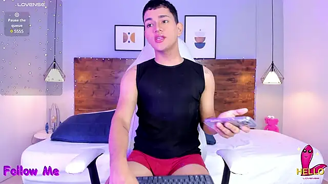 Snapshot of ander_deimond_ chatting on 02/04/25, 12:55 ander deimond online show from 02/04/25, 12:55