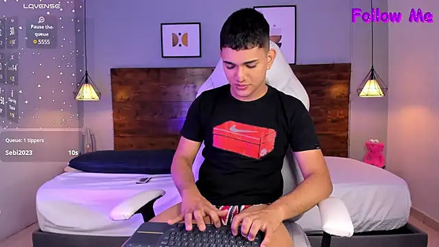 Snapshot of ander_deimond_ chatting on 02/11/25, 04:24 ander deimond online show from 02/11/25, 04:24