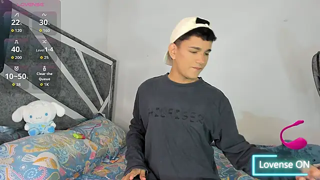 Snapshot of ander_deimond_ chatting on 09/25/25, 02:10 ander deimond online show from 09/25/25, 02:10