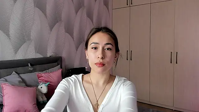 Bambiii bby online show from 02/08/25, 07:15