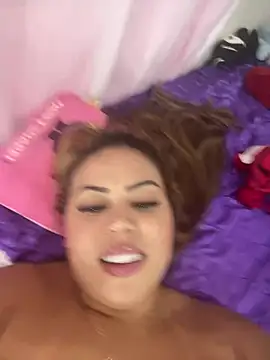 Snapshot of lariic chatting on 01/23/25, 12:46 lariic online show from 01/23/25, 12:46