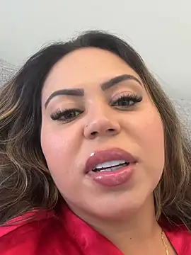 Snapshot of lariic chatting on 03/02/26, 03:41 lariic online show from 03/02/26, 03:41