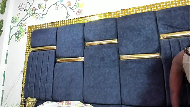 skaysanchez1 online show from 11/11/25, 07:58