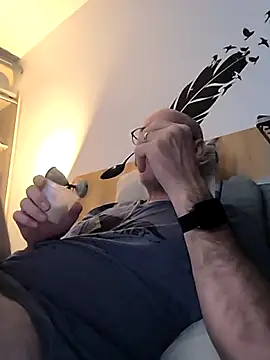 bogland33 online show from 10/04/25, 12:08