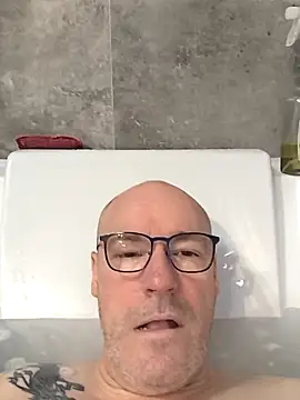 bogland33 online show from 11/15/25, 01:07