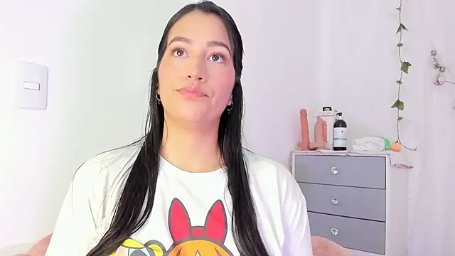 Sara Kurt online show from 02/04/25, 12:55