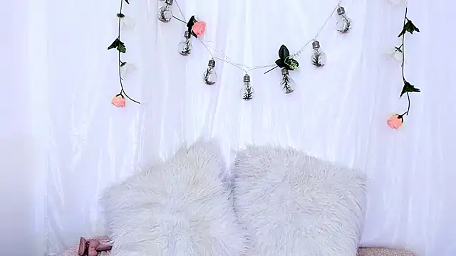 Sara Kurt online show from 02/21/25, 03:43