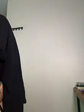  private person  online show from 04/29/26, 10:08