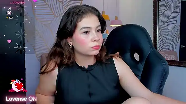 KarenPautt online show from 01/12/25, 06:05