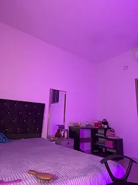 AuroraFiore online show from 02/01/26, 02:21