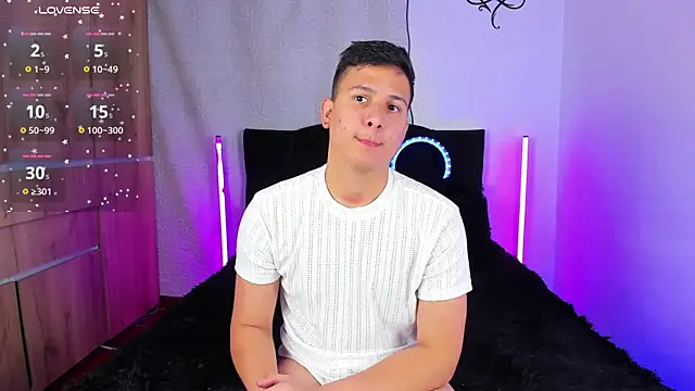 ANDREZALVAREZ online show from 01/17/26, 06:29