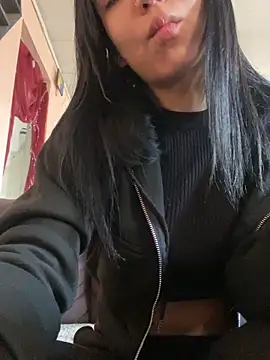 kittyprettybby online show from 05/29/26, 07:23