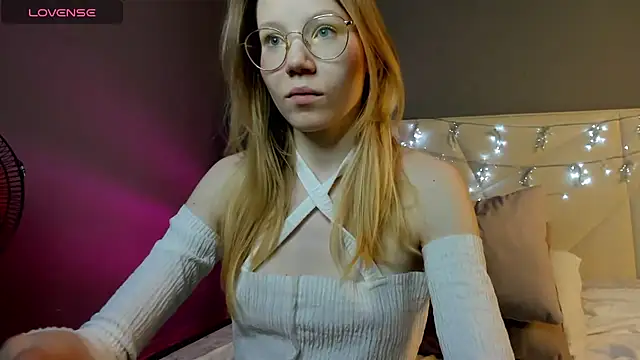 Esme Runn online show from 01/10/25, 09:55