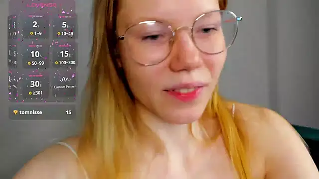 Esme Runn online show from 02/01/25, 10:05