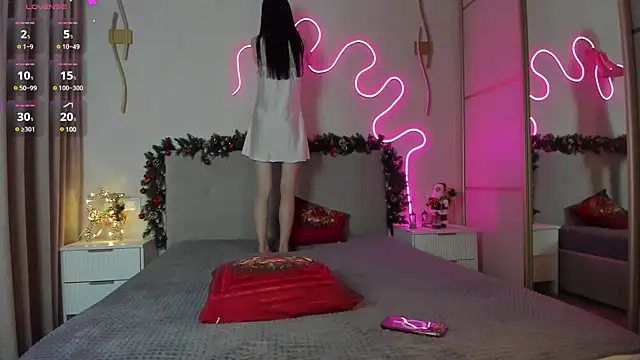 flora off online show from 01/11/25, 09:04