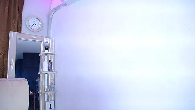 alaia 03 online show from 01/27/25, 03:39