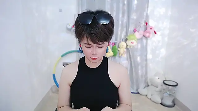 Fan ting online show from 09/16/25, 01:12