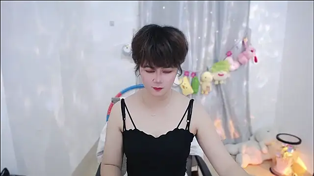 Fan ting online show from 10/12/25, 03:27