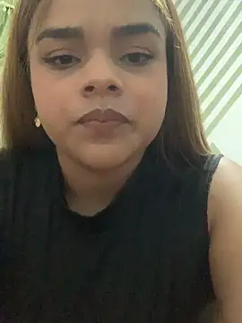 Snapshot of Evabigass chatting on 12/04/24, 08:29 Evabigass online show from 12/04/24, 08:29