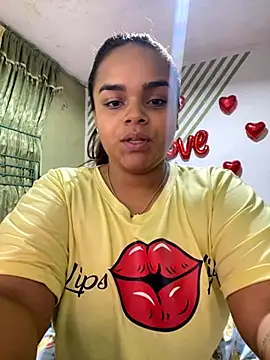 Snapshot of Evabigass chatting on 11/20/25, 07:57 Evabigass online show from 11/20/25, 07:57