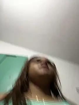 Snapshot of Evabigass chatting on 12/16/25, 09:20 Evabigass online show from 12/16/25, 09:20