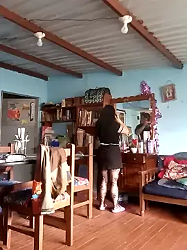 Elvishcassie  online show from 03/11/26, 06:47