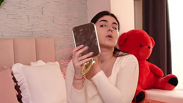 RachelSwaan online show from 03/09/25, 07:56