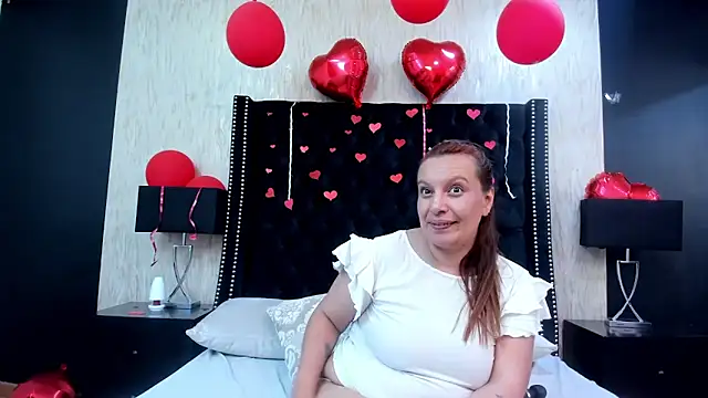 RoxieJackson online show from 02/08/25, 01:11