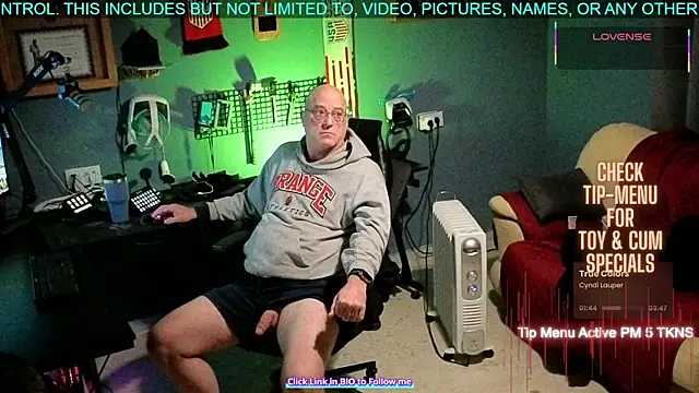 Pilot Dave 69 online show from 11/23/25, 06:35