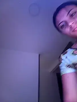 Snapshot of Any_Stone1 chatting on 02/07/25, 04:06 Any Stone1 online show from 02/07/25, 04:06