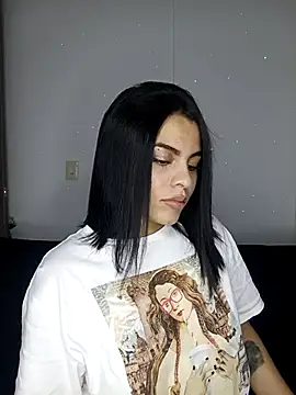 Snapshot of Any_Stone1 chatting on 02/11/25, 10:07 Any Stone1 online show from 02/11/25, 10:07