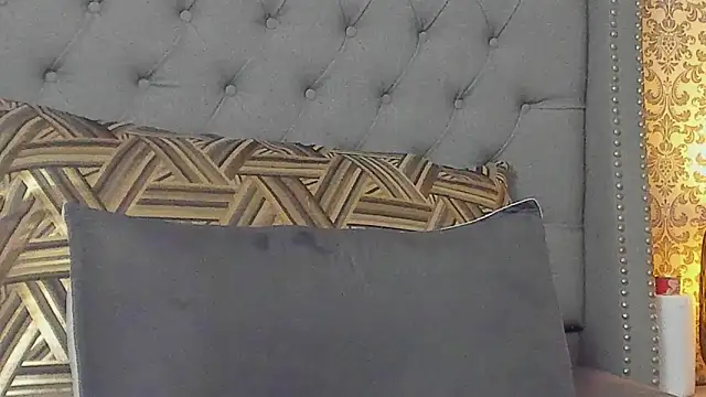 evafoxs online show from 03/13/25, 04:23