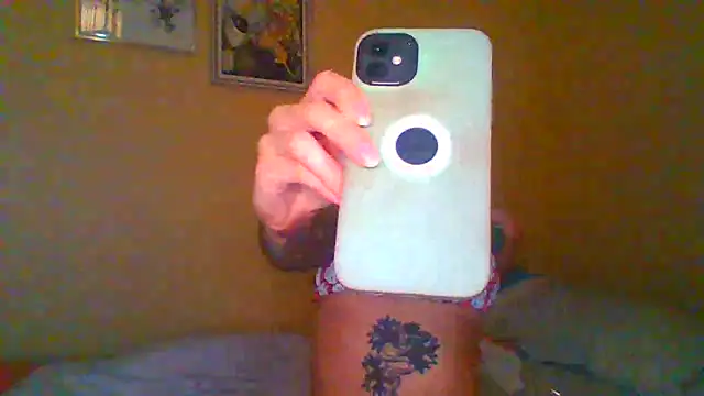 felinebitxx online show from 01/03/25, 02:32