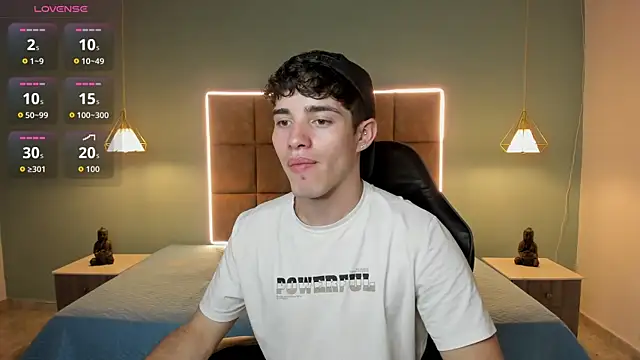 AlejooTwink online show from 05/27/26, 03:47