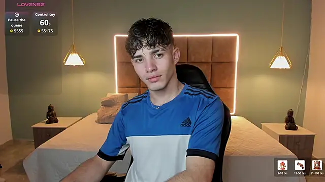 AlejooTwink online show from 05/31/26, 05:04