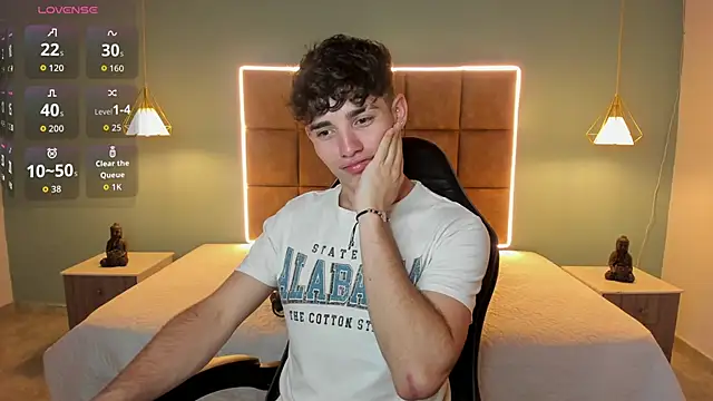 AlejooTwink online show from 06/03/26, 03:42