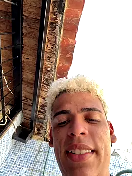 Leo bunny hot online show from 09/14/25, 07:24