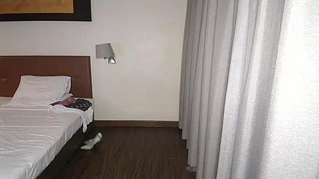 Snapshot of Reneta_Rebekka_Lopez chatting on 03/08/25, 12:44 Reneta Rebekka Lopez online show from 03/08/25, 12:44